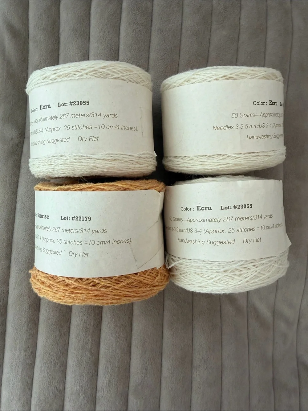 Knoll Supersoft Wool Skein Set in Cream and Tan